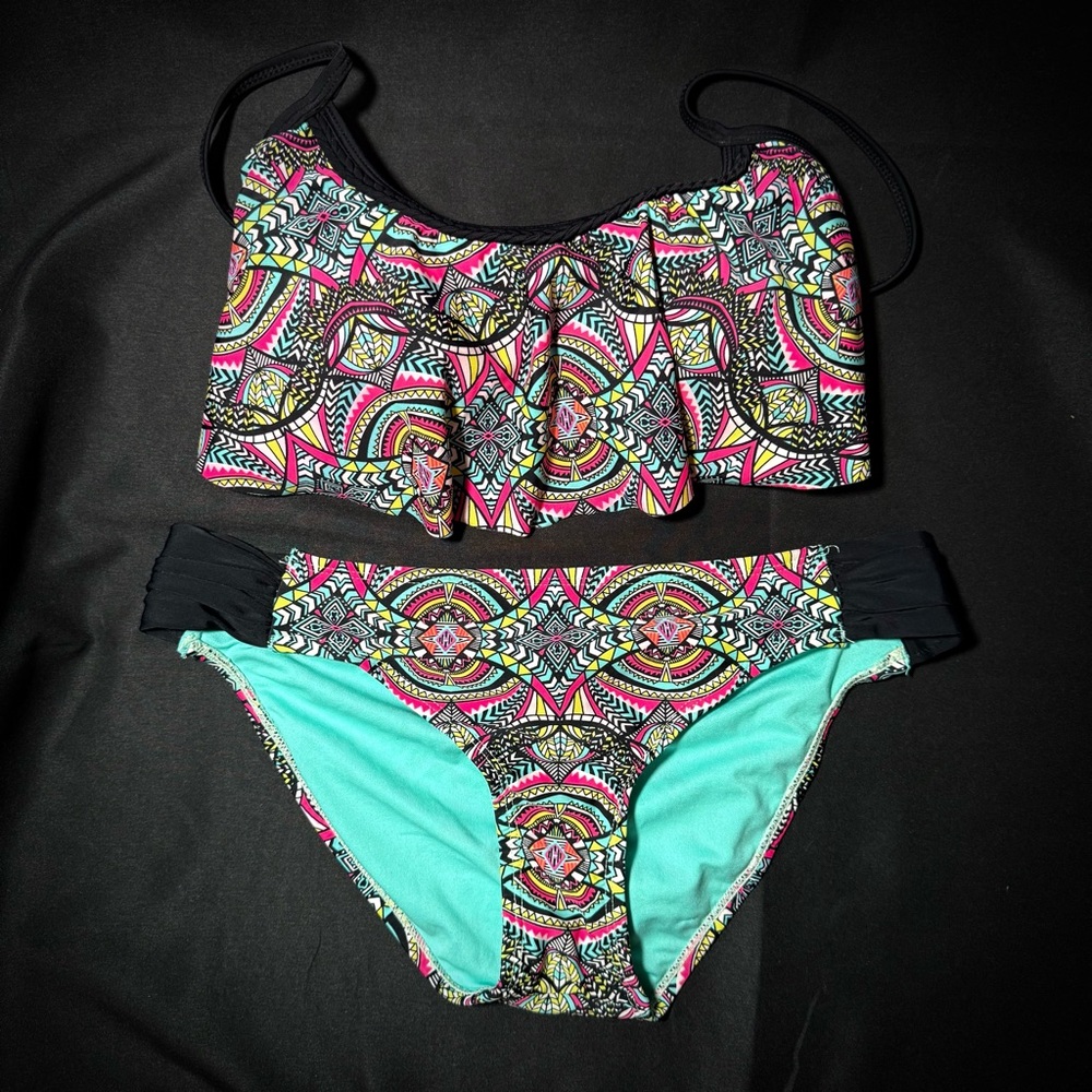 Bongo Medium Flounce-Top 2 Piece Bikini Multicolor Psychedelic Hippie Pattern